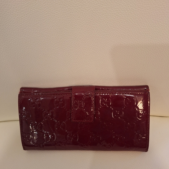 GUC Gucci Guccissima Burgundy Patent Leather Continental Wallet - Picture 2 of 4